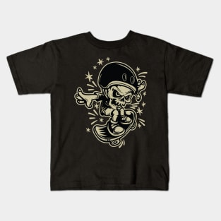 Helmeted skull skateboard Design Kids T-Shirt